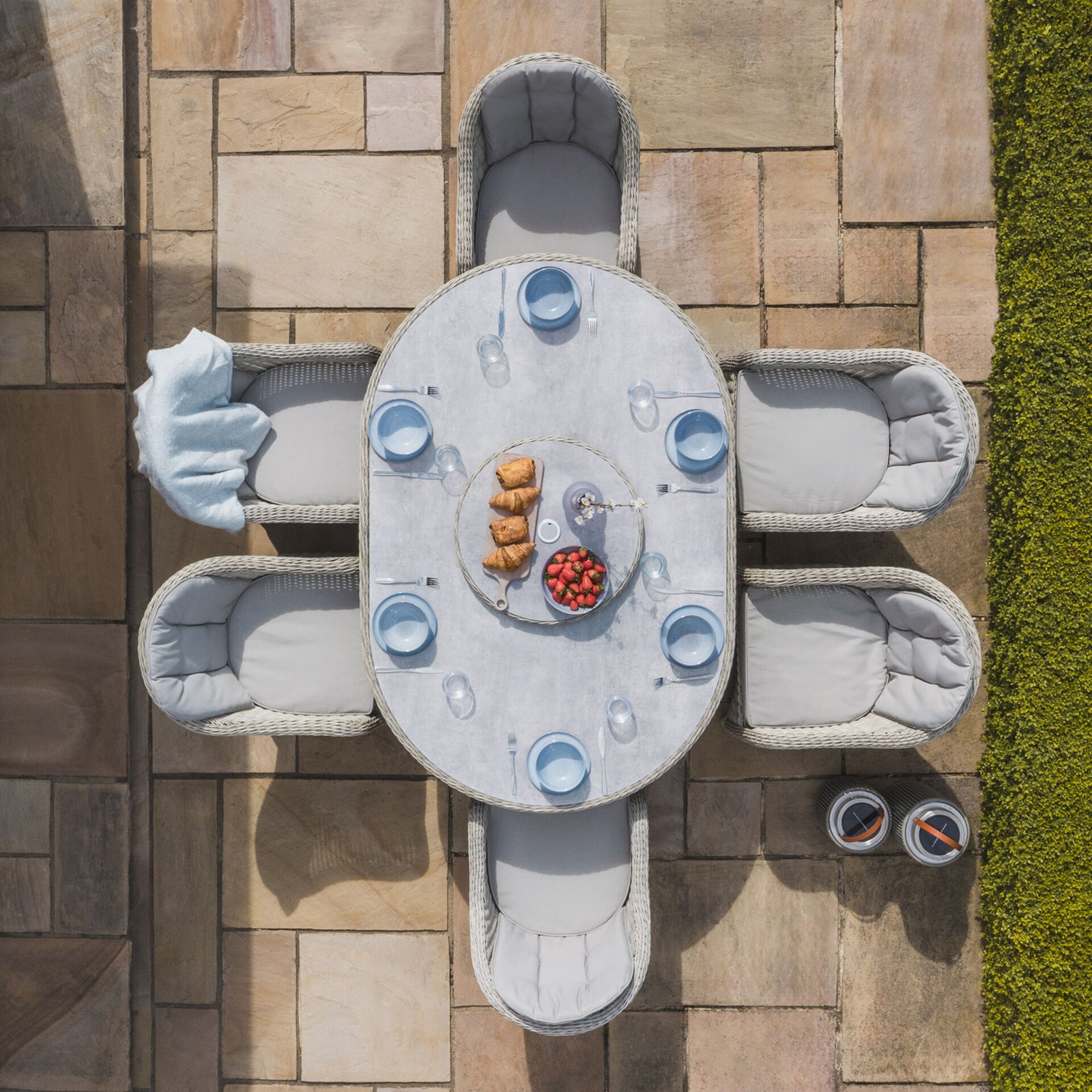 Oxford 6 Seat Oval Dining Set with Heritage Dining Chairs & Woven Lazy Susan - Ceramic Glass - Image 6