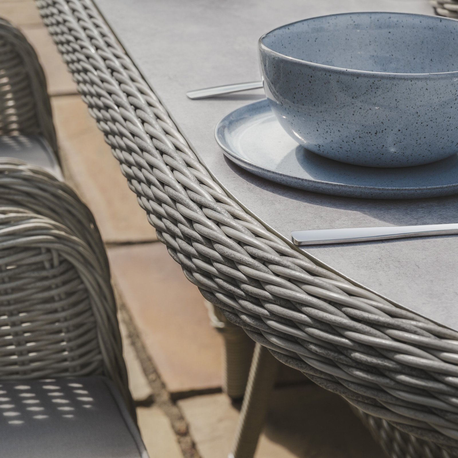 Oxford 6 Seat Oval Dining Set with Heritage Dining Chairs & Woven Lazy Susan - Ceramic Glass - Image 2